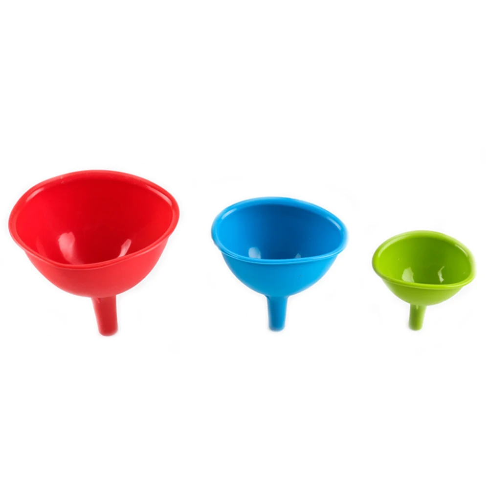 Portable Silicone Funnel Home Wine Drain Oil Liquid Diversion Funnel Home Supplies New
Portable Silicone Funnel Home Wine Drain Oil Liquid Diversion Funnel Home Supplies New