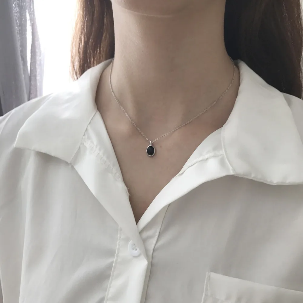minimalist Authentic 925 Sterling silver Black Agate Oval Shape Pendant necklace Charm FINE jewelry X129
minimalist Authentic 925 Sterling silver Black Agate Oval Shape Pendant necklace Charm FINE jewelry X129