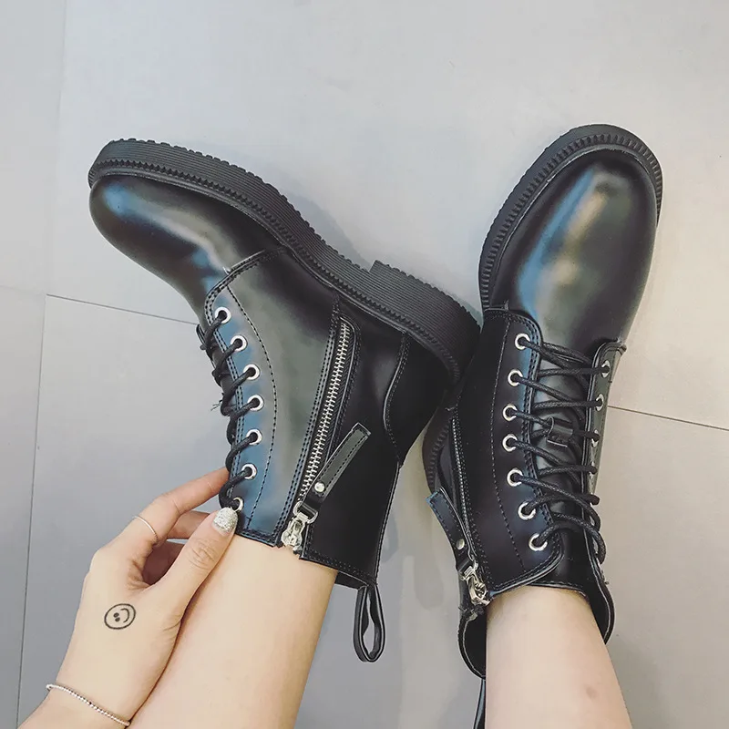 2016 New Pattern Circle Head Side Zipper Chalaza Knight Boots Increase Down Waterproof Platform Short Boots Woman
2016 New Pattern Circle Head Side Zipper Chalaza Knight Boots Increase Down Waterproof Platform Short Boots Woman