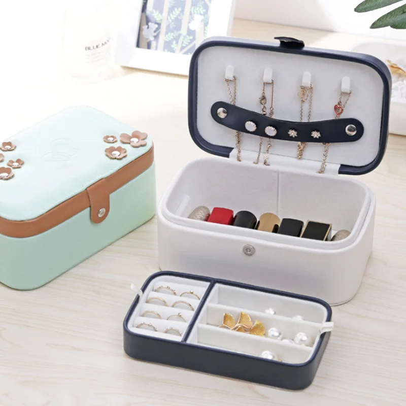 Double Layer Jewelry Box PU Leather Makeup Organizer Travel Portable Earrings Necklace Rings Storage Packaging Case Accessorie
Double Layer Jewelry Box PU Leather Makeup Organizer Travel Portable Earrings Necklace Rings Storage Packaging Case Accessorie