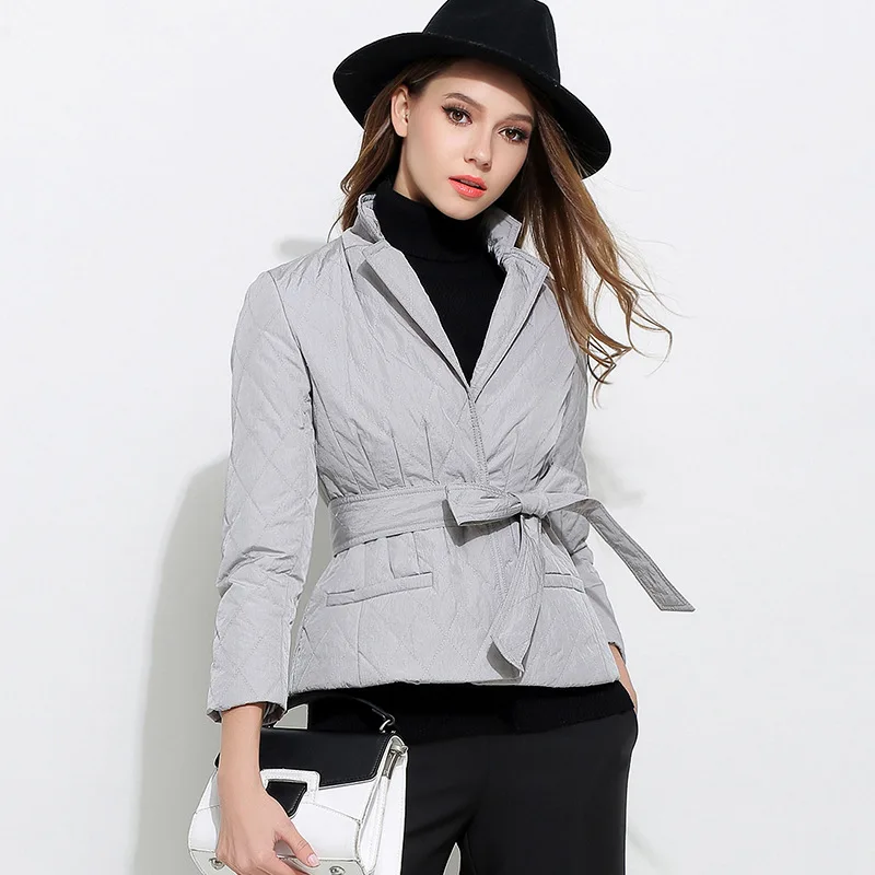 Autumn and Winter Women's New Suit Collar Jacket Cotton-padded Coat Thin Bow Waist Slim Office Lady fashion Parkas with Belt
Autumn and Winter Women's New Suit Collar Jacket Cotton-padded Coat Thin Bow Waist Slim Office Lady fashion Parkas with Belt