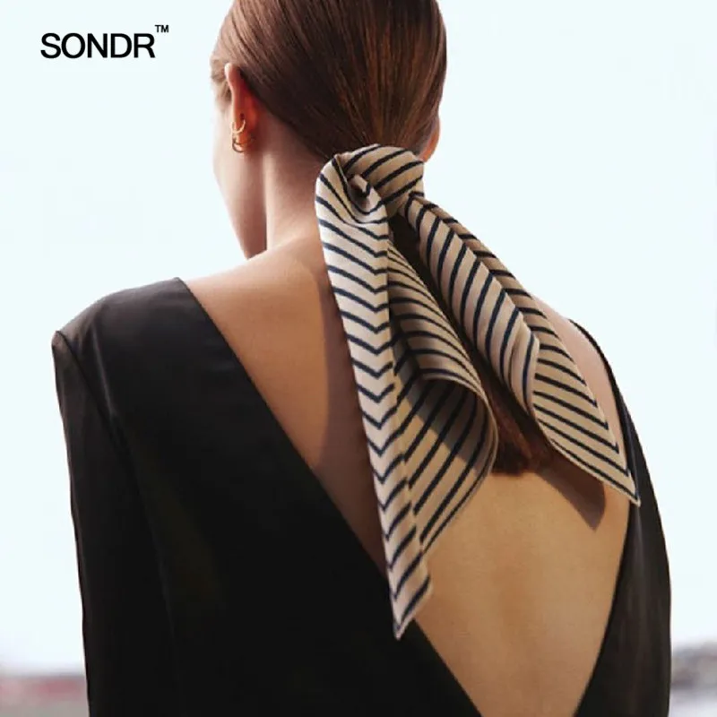 SONDR The new spring 2019 100% silk stripes printed crepe DE chine silk scarf scarf hair band bags decorative silk scarves
SONDR The new spring 2019 100% silk stripes printed crepe DE chine silk scarf scarf hair band bags decorative silk scarves
