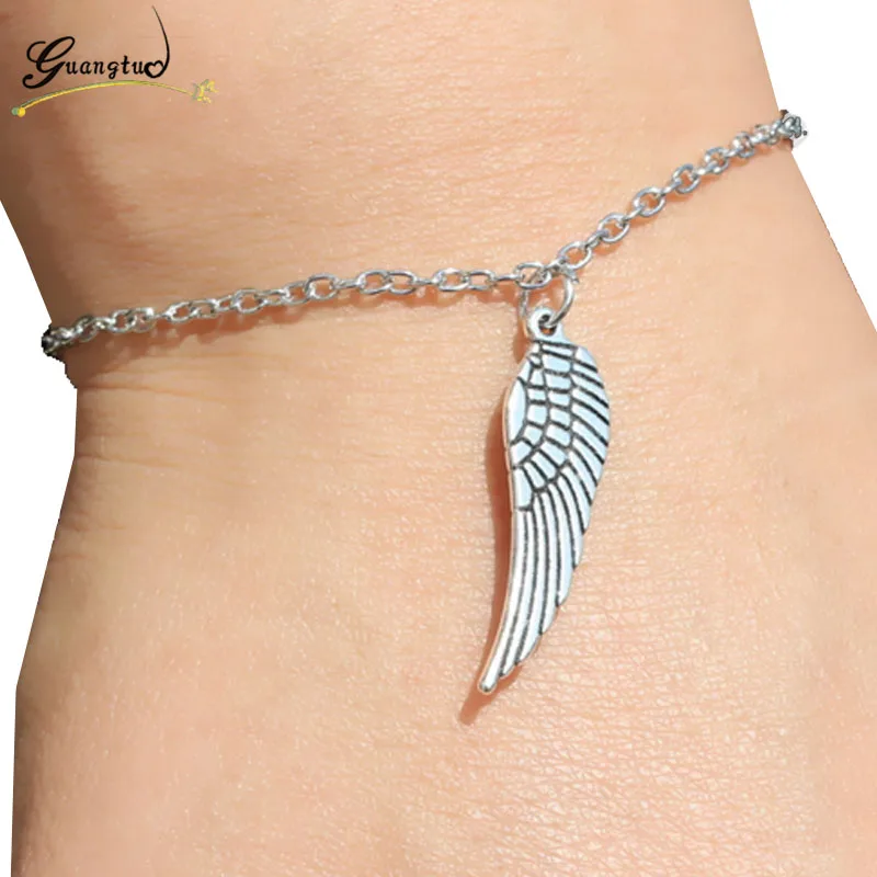 2019 New Fashion Charm Angel Wings Bracelets Bangle For Women Men Jewelry pulseras mujer feminina Couple Gift Simple Style
2019 New Fashion Charm Angel Wings Bracelets Bangle For Women Men Jewelry pulseras mujer feminina Couple Gift Simple Style