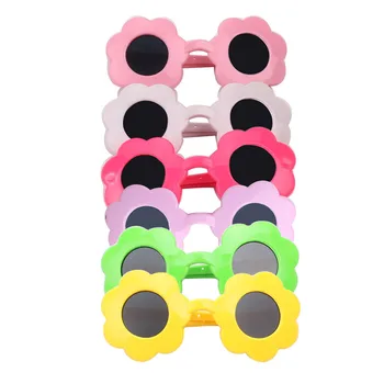 18 inch Girls doll glasses Cute floral sunglasses holiday American newborn plastic glasses Baby toys fit 43 cm baby dolls c195
18 inch Girls doll glasses Cute floral sunglasses holiday American newborn plastic glasses Baby toys fit 43 cm baby dolls c195