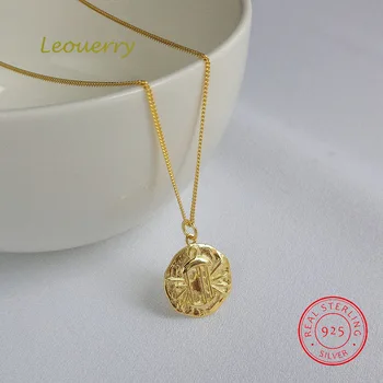 Leouerry 925 Sterling Silver Coin Pendant Necklace Creative Lantern Pattern Pendant Clavicular Chain for Women Fine Jewelry Gift
Leouerry 925 Sterling Silver Coin Pendant Necklace Creative Lantern Pattern Pendant Clavicular Chain for Women Fine Jewelry Gift