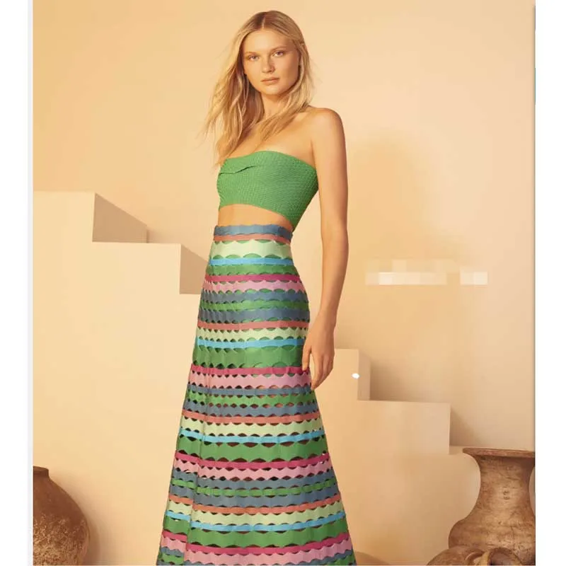 wholesale 2019 New bandage Set Mixed colors Strapless top&long Short skirt Sexy Two-piece suit celebrity Cocktail party dress
wholesale 2019 New bandage Set Mixed colors Strapless top&long Short skirt Sexy Two-piece suit celebrity Cocktail party dress