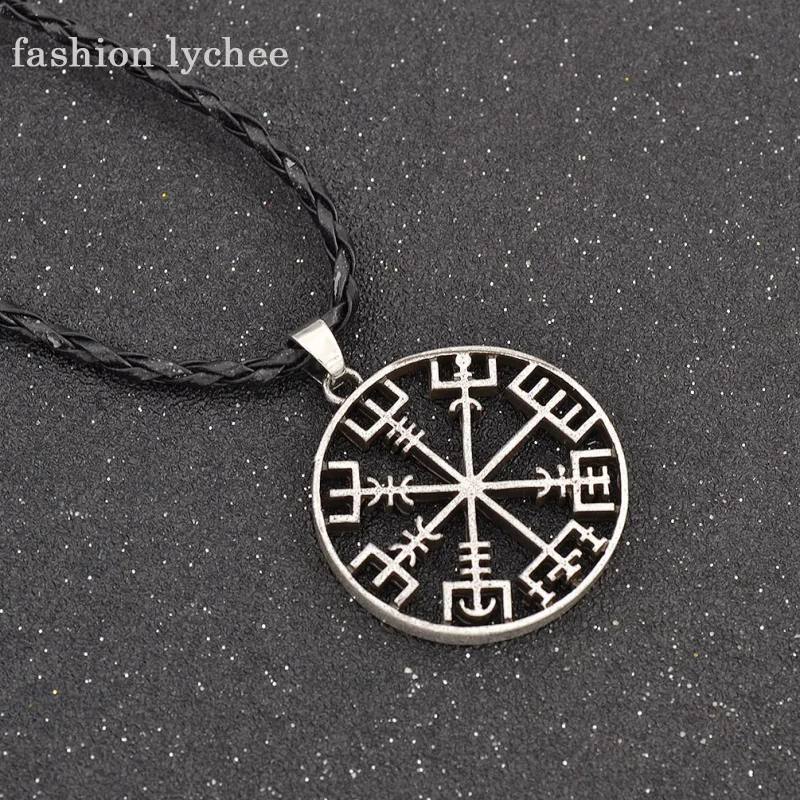 Vegvisir colgante de acero inoxidable con cadena brújula celtas vikingo