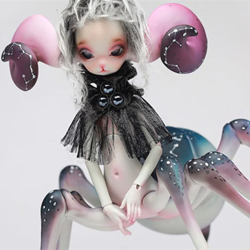 New product 2019 BJD BJD doll SD doll Xaviera small spider special body small pet joint doll Free shipping
New product 2019 BJD BJD doll SD doll Xaviera small spider special body small pet joint doll Free shipping