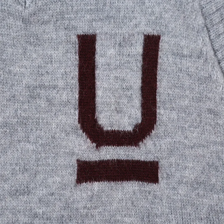 3857977949_1840150790