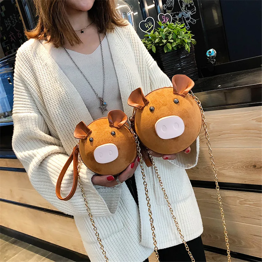 TOYOOSKY Circular Design Fashion Women Shoulder Bag Cute Pig Shaped Crossbody Bags Suede Ladies Phone Purse Round Handbag Bolsa
TOYOOSKY Circular Design Fashion Women Shoulder Bag Cute Pig Shaped Crossbody Bags Suede Ladies Phone Purse Round Handbag Bolsa