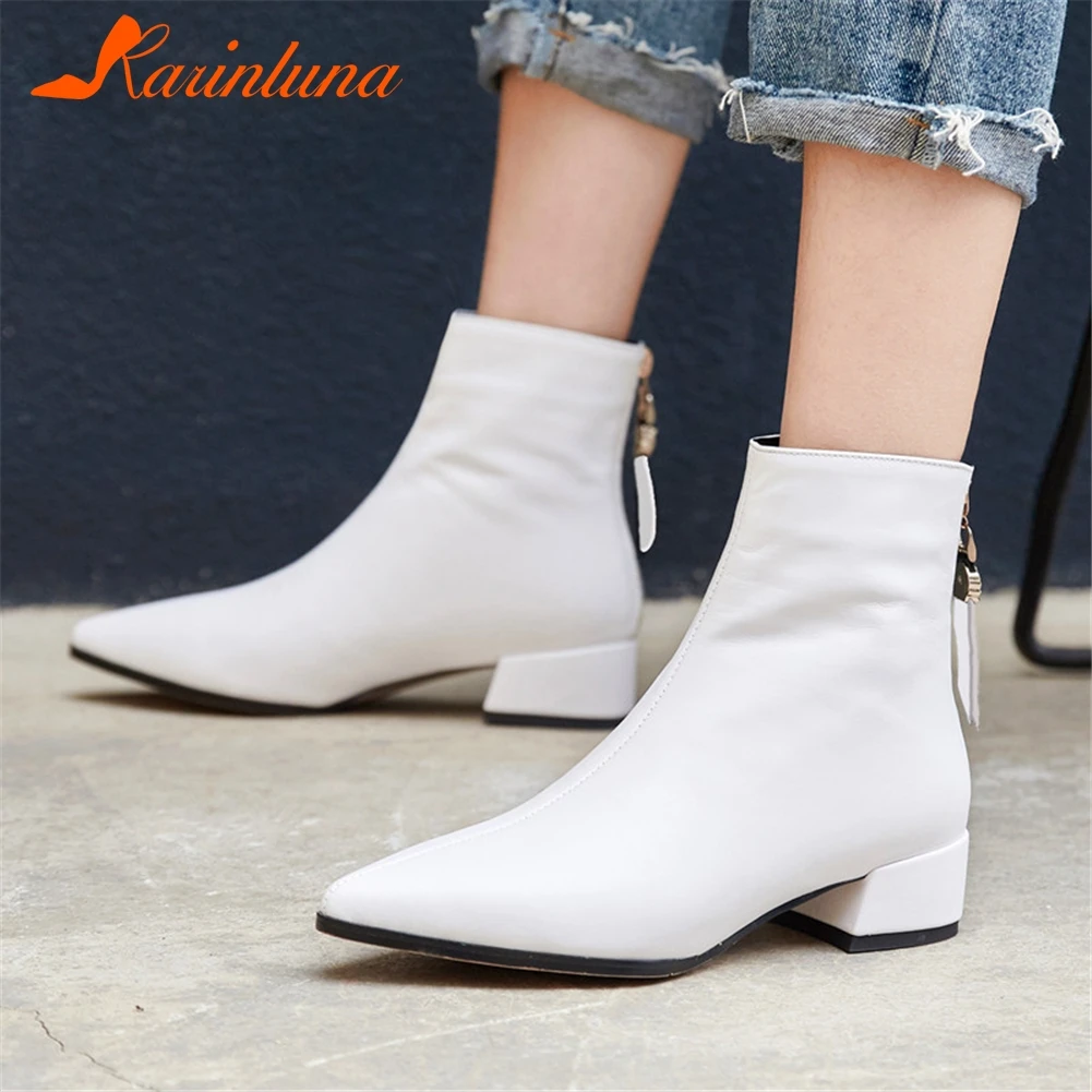 KARINLUNA Brand New Genuine Cow Leather Chunky Heels Winter Boots Woman Shoes Zipper Black White Ankle Boots Female Shoes Woman
KARINLUNA Brand New Genuine Cow Leather Chunky Heels Winter Boots Woman Shoes Zipper Black White Ankle Boots Female Shoes Woman