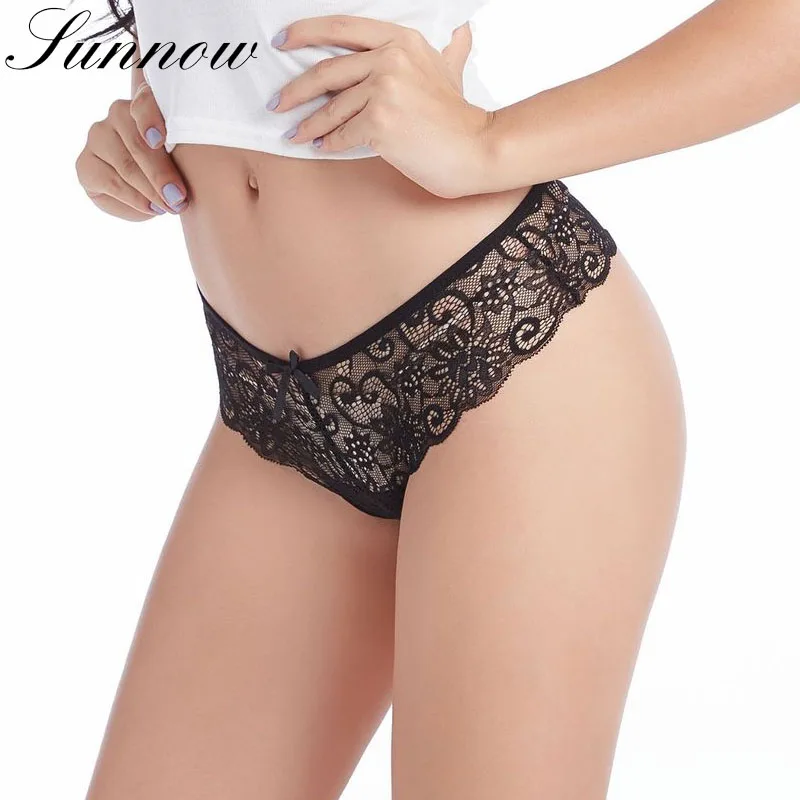 SUNNOW Sexy Lace Panties Women Fashion Cozy Lingerie Tempting Pretty G-string High Quality Low-Rise Cute Women Underwear Thongs
SUNNOW Sexy Lace Panties Women Fashion Cozy Lingerie Tempting Pretty G-string High Quality Low-Rise Cute Women Underwear Thongs