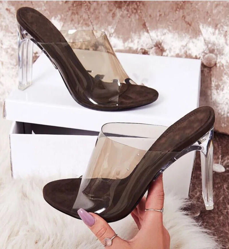 MONMOIRA High Heel Transparent PVC Sandals Sexy Crystal Sandals Women Slip on Peep Toe Slipper Sandals Beach Sandals SWC0340
MONMOIRA High Heel Transparent PVC Sandals Sexy Crystal Sandals Women Slip on Peep Toe Slipper Sandals Beach Sandals SWC0340