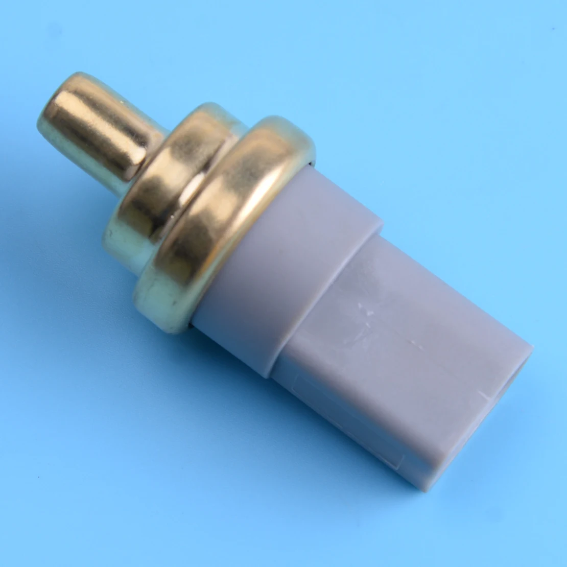 CITALL Coolant Temperature Sensor 06A919501 06A919501A Fit for Skoda Fabia Octavia Rapid Roomster Superb Engine
CITALL Coolant Temperature Sensor 06A919501 06A919501A Fit for Skoda Fabia Octavia Rapid Roomster Superb Engine