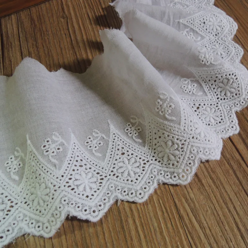 5Yards/lot Width 10cm White100% Cotton Embroidered Lace Fabrics, Women's Clothing Diy Lace Trim, Free Shipping RS517
5Yards/lot Width 10cm White100% Cotton Embroidered Lace Fabrics, Women's Clothing Diy Lace Trim, Free Shipping RS517