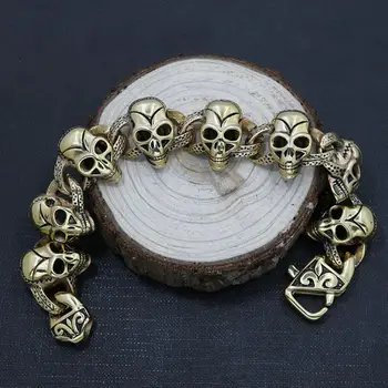 Titanium steel skull rough bracelet Punk vintage dragon ribbon badminton men's skull bracelet
Titanium steel skull rough bracelet Punk vintage dragon ribbon badminton men's skull bracelet