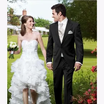 Black One Button Mens Suit Custome Homme Fashion Tuxedos Wedding Suits For Men Handsome vestido de festa 2017 (Jacket+Pant+Vest)
Black One Button Mens Suit Custome Homme Fashion Tuxedos Wedding Suits For Men Handsome vestido de festa 2017 (Jacket+Pant+Vest)