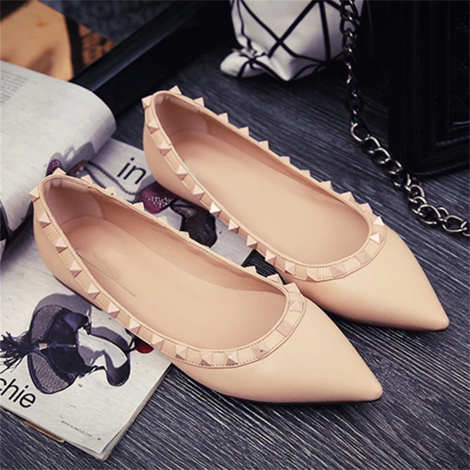 spring and summer new real leather women's shoes pointed toe rivets comfortable flat shoes women shoes size33-41
spring and summer new real leather women's shoes pointed toe rivets comfortable flat shoes women shoes size33-41