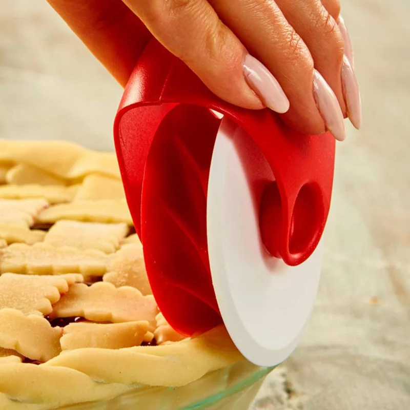 Talisman Designs Pastry Wheel Decorator, Beautiful Pie Crust, Easy to Use, Easy to Clean manual cutter
Talisman Designs Pastry Wheel Decorator, Beautiful Pie Crust, Easy to Use, Easy to Clean manual cutter