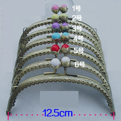 12.5cm DIY metal purse frame girl women bag knurling clasp vintage bronze color carve pattern colorful buckle head 10pcs/lot
12.5cm DIY metal purse frame girl women bag knurling clasp vintage bronze color carve pattern colorful buckle head 10pcs/lot