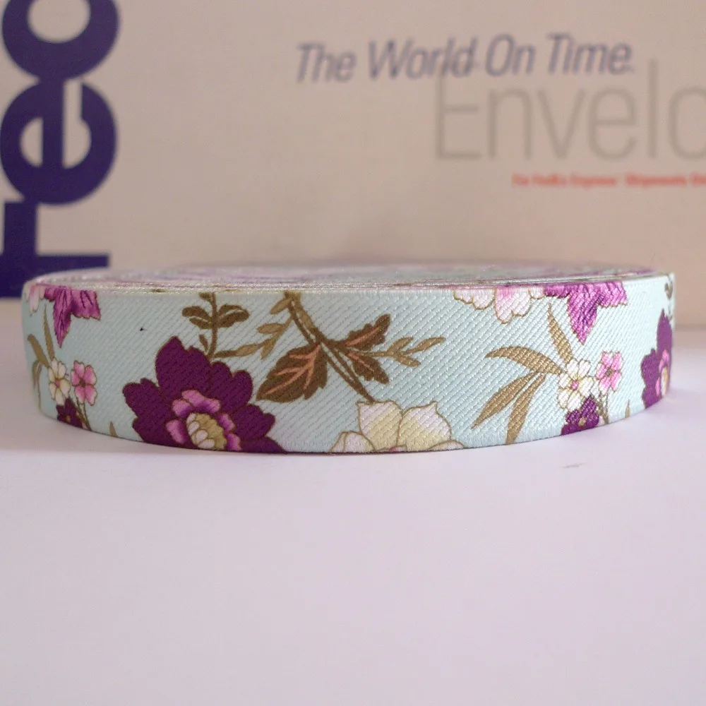 12 Meters 25mm 1" Sublimation Printing Purple Spring Floral Prints Polyester Elastic Webbing Elastic Bands
12 Meters 25mm 1" Sublimation Printing Purple Spring Floral Prints Polyester Elastic Webbing Elastic Bands