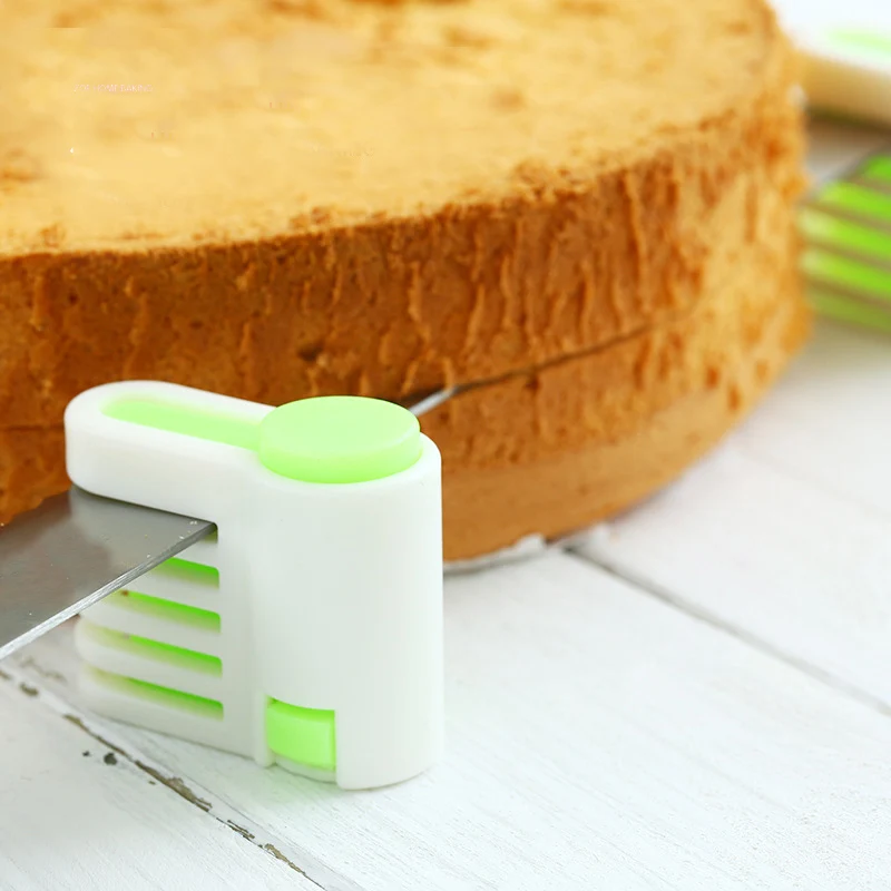 2PC/Lot 5 Layers DIY Cake Bread Cutter Leveler Slicer Cutting Fixator Kitchen Accessoires Tool
2PC/Lot 5 Layers DIY Cake Bread Cutter Leveler Slicer Cutting Fixator Kitchen Accessoires Tool