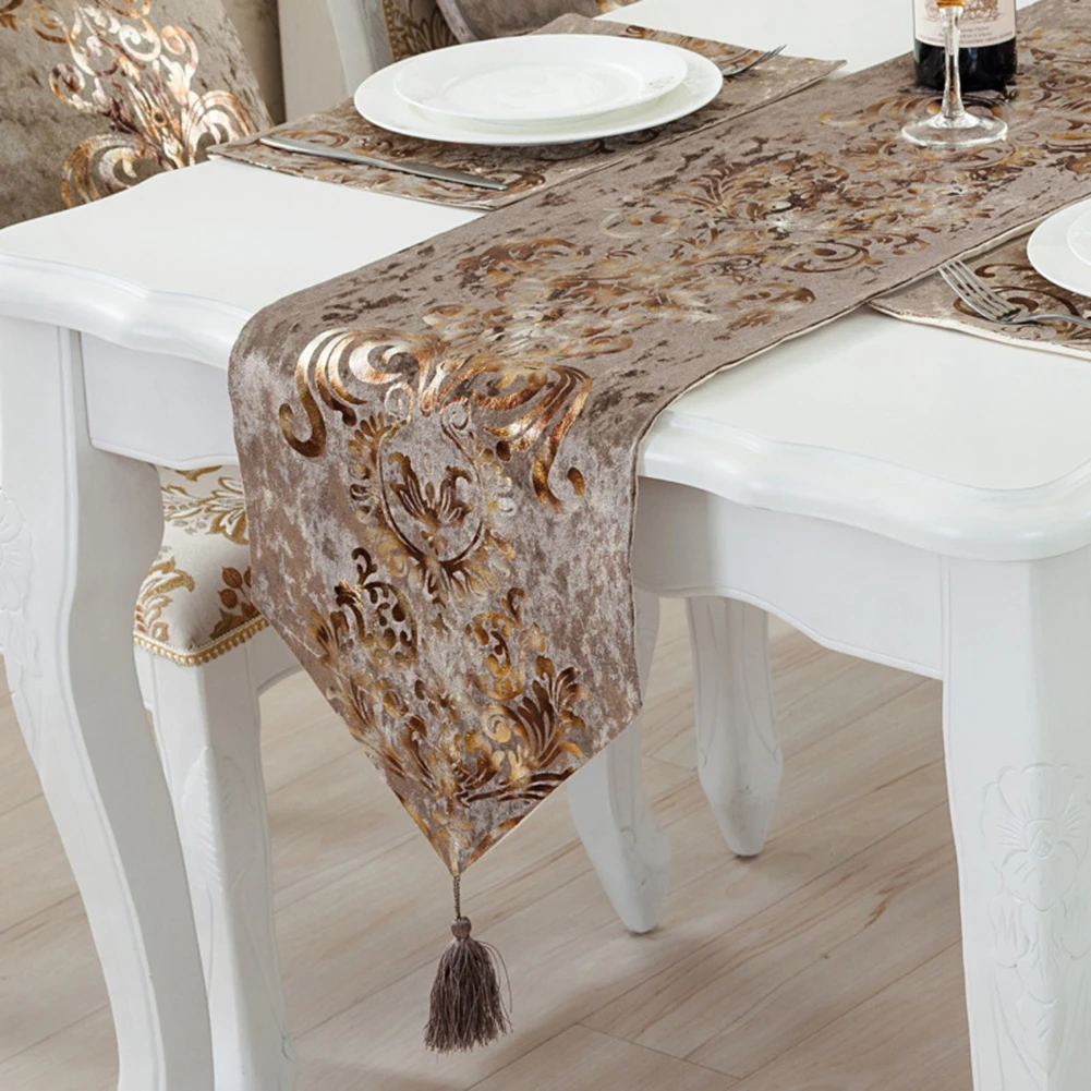 Classic European Style Home Flannel Table Runner Fashion Contracted Tea Table Cover Modern Luxury Refrigerator Wardrobe Flag Hot
Classic European Style Home Flannel Table Runner Fashion Contracted Tea Table Cover Modern Luxury Refrigerator Wardrobe Flag Hot
