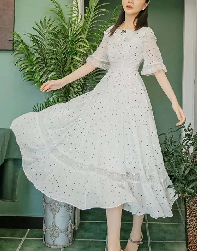 High Quality 2019 Summer New Arrival Bohemian Style Round Collar Dots Printed Lace Woman Long Chiffon Dress White
High Quality 2019 Summer New Arrival Bohemian Style Round Collar Dots Printed Lace Woman Long Chiffon Dress White