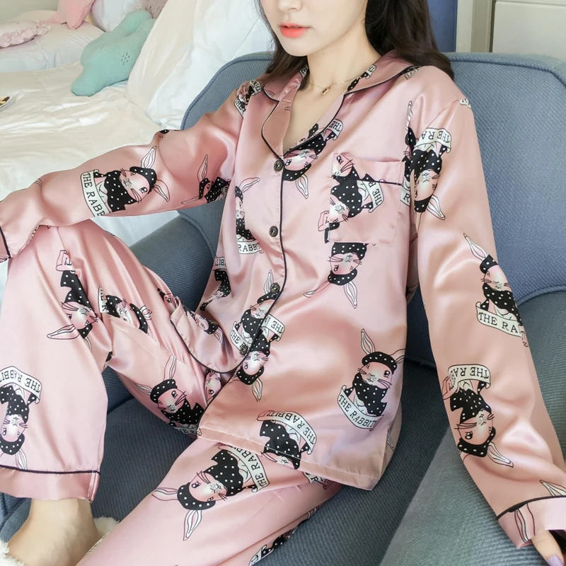 Women's Sleepwear Sexy Silk Satin Pajamas Pyjamas Set Long Sleeve Tops+Pants pyjama mujer Nightwear Pijama Feminino M-5XL
Women's Sleepwear Sexy Silk Satin Pajamas Pyjamas Set Long Sleeve Tops+Pants pyjama mujer Nightwear Pijama Feminino M-5XL