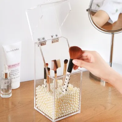 Fashion Acrylic pearl brush barrel, cosmetic brush with dust cover, brush, transparent desktop storage box 10*10*21.5cm
Fashion Acrylic pearl brush barrel, cosmetic brush with dust cover, brush, transparent desktop storage box 10*10*21.5cm