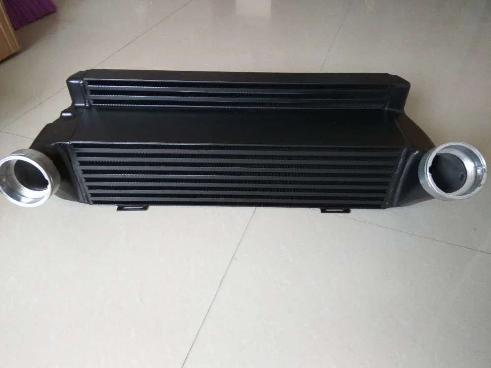 intercooler 335 diesel coupe E90 E91 E92 E93 exchanger 325d 330d 335d M57 Intercooler E9x 3.0 diesel bar and plate style 550bhp
intercooler 335 diesel coupe E90 E91 E92 E93 exchanger 325d 330d 335d M57 Intercooler E9x 3.0 diesel bar and plate style 550bhp