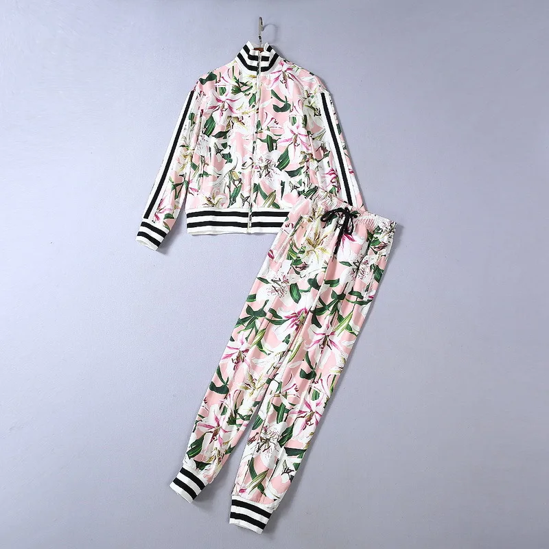Chic women pantsuits 2019 Fall/Winter runways floral print jackets +casual pants 2pieces set Fashion leisure suit A664
Chic women pantsuits 2019 Fall/Winter runways floral print jackets +casual pants 2pieces set Fashion leisure suit A664