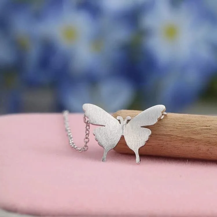 Flyleaf 925 Sterling Silver Butterfly Necklaces & Pendants For Women Elegant Butterfly Short Necklace Sterling Silver Jewelry
Flyleaf 925 Sterling Silver Butterfly Necklaces & Pendants For Women Elegant Butterfly Short Necklace Sterling Silver Jewelry
