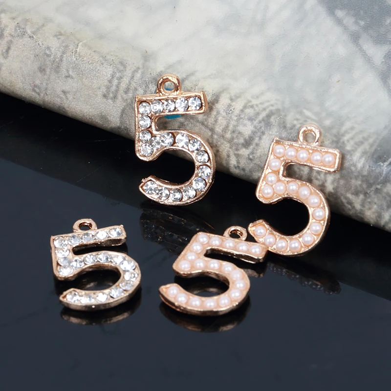 2016New 30Pcs Rhinestone or Pearl Number "5" Pearl Buttons/Buckleor DIY Pendant for DIY Hair accessories ZJ65
2016New 30Pcs Rhinestone or Pearl Number "5" Pearl Buttons/Buckleor DIY Pendant for DIY Hair accessories ZJ65