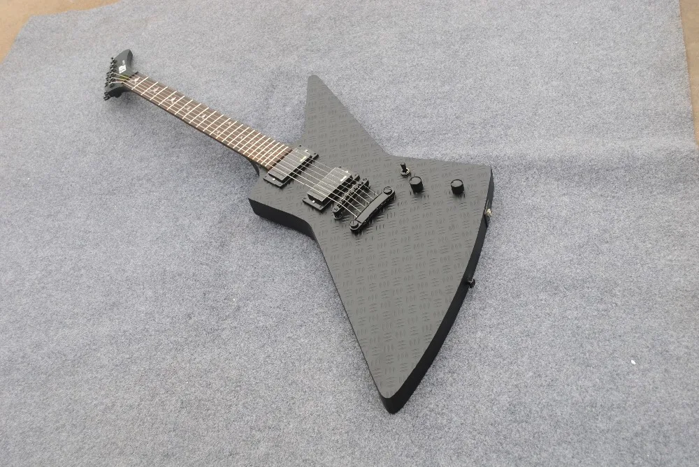 Custom shop/explorer electric guitar/6 string guitar/BK/Mahogany body/Rosewood Fingerboard/Free shipping
Custom shop/explorer electric guitar/6 string guitar/BK/Mahogany body/Rosewood Fingerboard/Free shipping