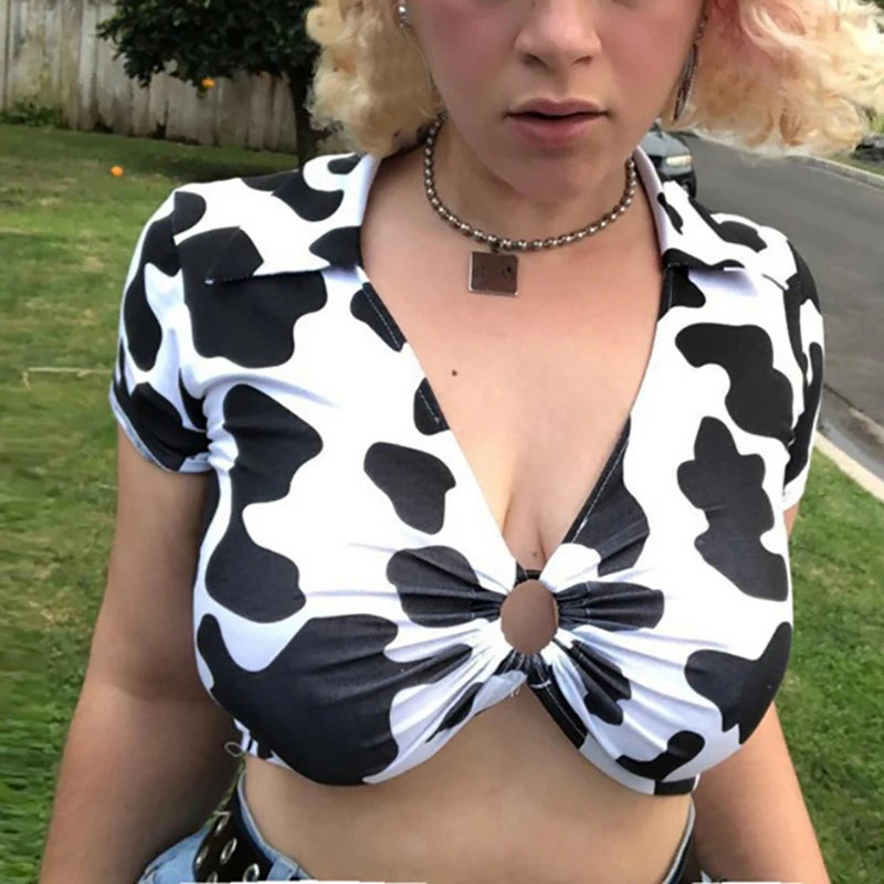 Animal Print Kawaii Cropped Feminino Tshirt Women Korean Style V-Neck Cow T-Shirts Short Sleeve Hollow Sexy Summer Tops
Animal Print Kawaii Cropped Feminino Tshirt Women Korean Style V-Neck Cow T-Shirts Short Sleeve Hollow Sexy Summer Tops