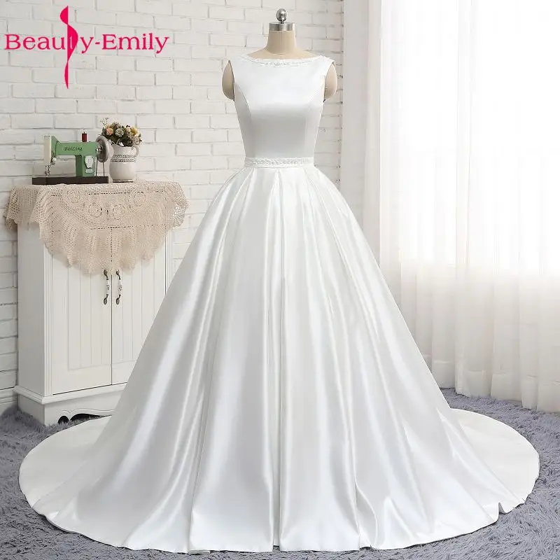 Beauty Emily White Satin Vintage Wedding Dresses 2019 Ball Gown Sequined Off the Shoulder Vestidos De Novia Bridal Gowns
Beauty Emily White Satin Vintage Wedding Dresses 2019 Ball Gown Sequined Off the Shoulder Vestidos De Novia Bridal Gowns