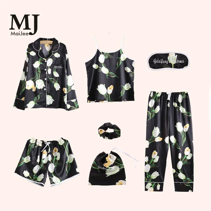MJ048A 7 Pic Satin Pajamas Flora Pyama Woman Pajama Set Silk Pijama Mujer Pijama Feminino Pigiama Donna Night Suit Pyjama Shorts 
MJ048A 7 Pic Satin Pajamas Flora Pyama Woman Pajama Set Silk Pijama Mujer Pijama Feminino Pigiama Donna Night Suit Pyjama Shorts