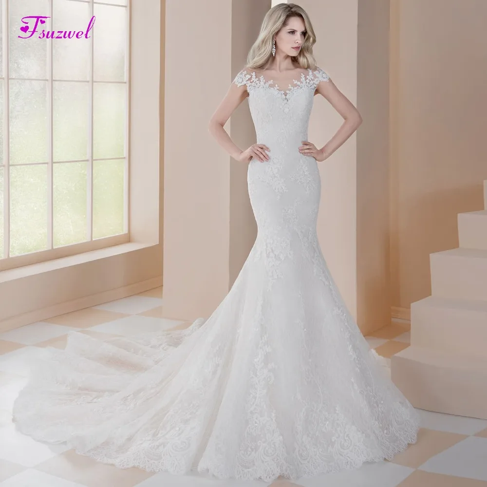 Fsuzwel Romantic Scoop Neck Button Mermaid Wedding Dresses 2020 Appliques Cap Sleeves Lace Trumpet Bride Gown Vestido de Noiva
Fsuzwel Romantic Scoop Neck Button Mermaid Wedding Dresses 2020 Appliques Cap Sleeves Lace Trumpet Bride Gown Vestido de Noiva