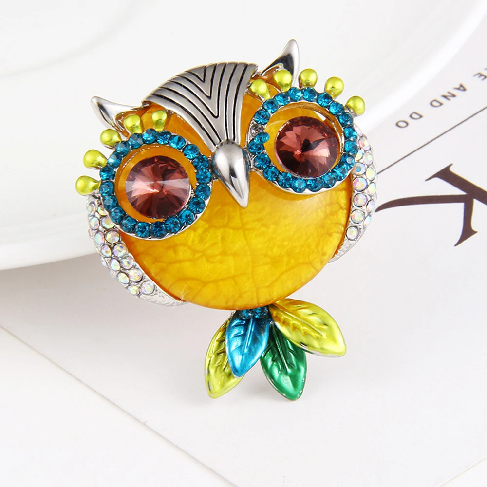 JUJIE Fashion Multicolor Crystal Resin Owl Brooches For Women 2019 Enamel Animal Pins Brooch Scarf Lapel Accessories Jewelry
JUJIE Fashion Multicolor Crystal Resin Owl Brooches For Women 2019 Enamel Animal Pins Brooch Scarf Lapel Accessories Jewelry