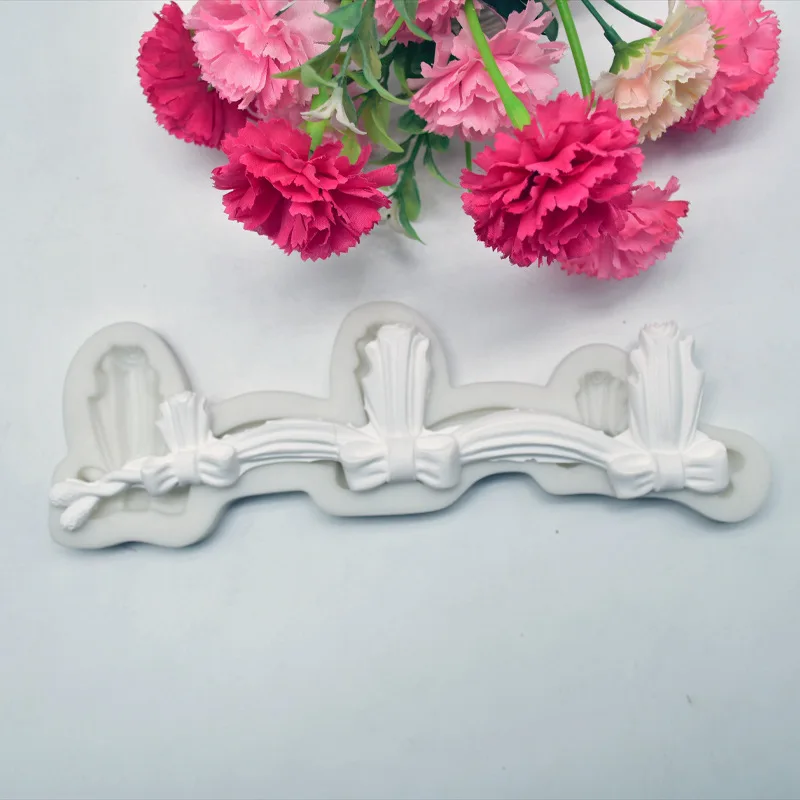 DIY Bow Tie Shape Baking Cake Chocolate Mold Silicone Fondant Decorative Mould @LS
DIY Bow Tie Shape Baking Cake Chocolate Mold Silicone Fondant Decorative Mould @LS
