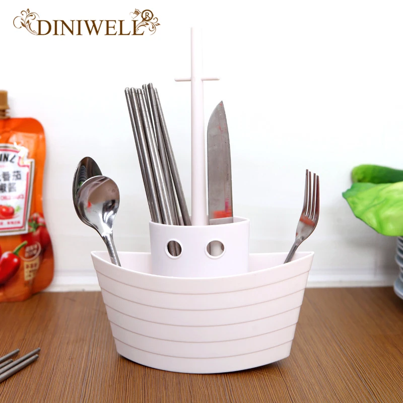 Multi-functional Boat-shaped Tableware Storage Box Spoon Chopsticks Organizer For Kitchen Desktop Stationery Debris Storage Box
Multi-functional Boat-shaped Tableware Storage Box Spoon Chopsticks Organizer For Kitchen Desktop Stationery Debris Storage Box