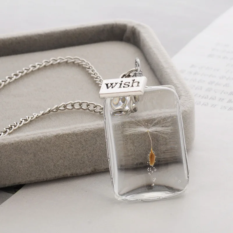 Trendy Charm Women Time Gem Necklace Jewelry cuboid Shape Glass Adhesive Sheet and Wish Tag Pendant Necklace Wholesale
Trendy Charm Women Time Gem Necklace Jewelry cuboid Shape Glass Adhesive Sheet and Wish Tag Pendant Necklace Wholesale