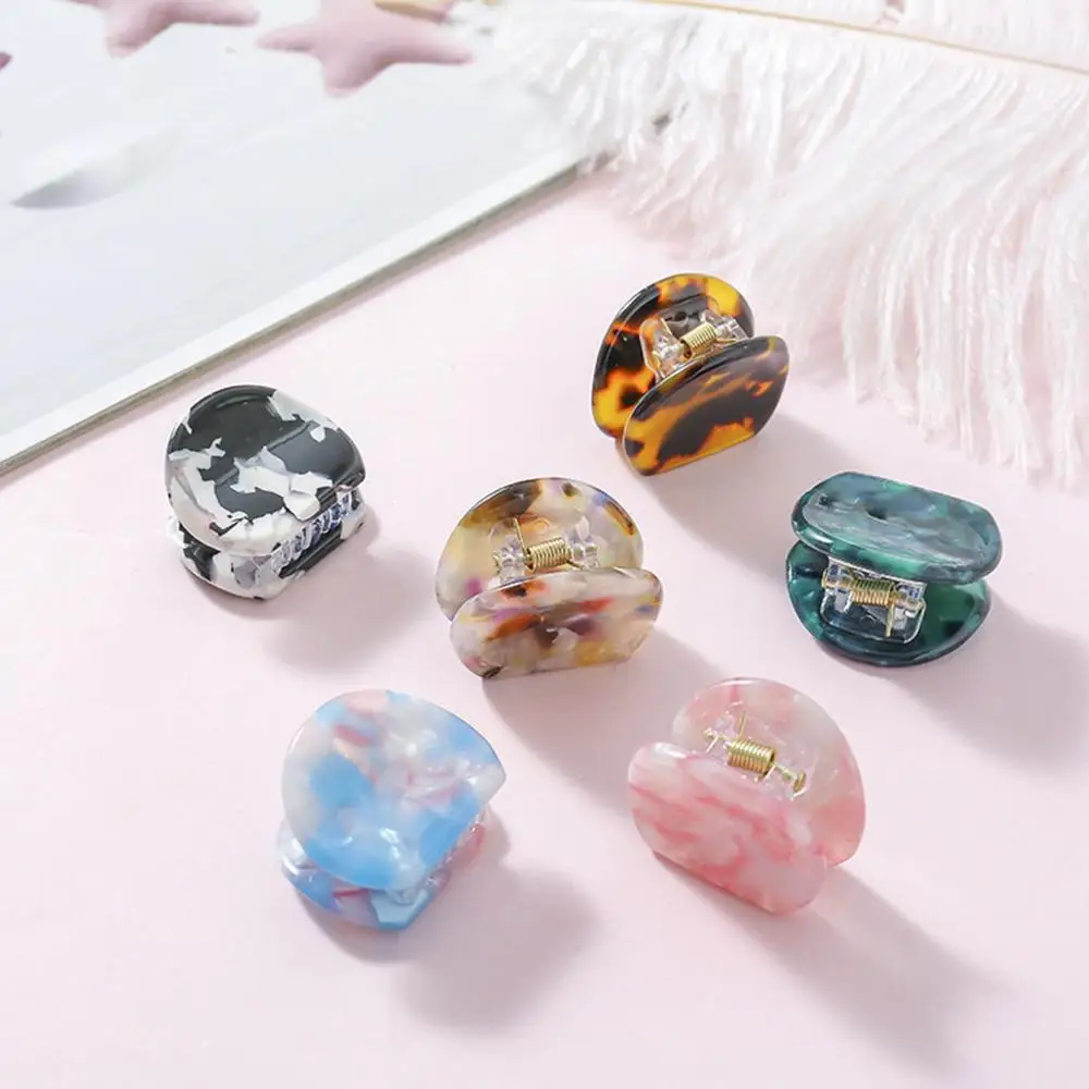 Xugar Mini Semicircle Acetate Hair Clips Cute Claw Hairpin New Style Hair Clips for Girls Ornament Barrettes Hair Accessories
Xugar Mini Semicircle Acetate Hair Clips Cute Claw Hairpin New Style Hair Clips for Girls Ornament Barrettes Hair Accessories