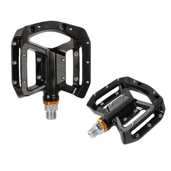 Bicycle pedals Aluminum alloy die-cast needle roller bearing ankles Mountain bike road bike riding
Bicycle pedals Aluminum alloy die-cast needle roller bearing ankles Mountain bike road bike riding