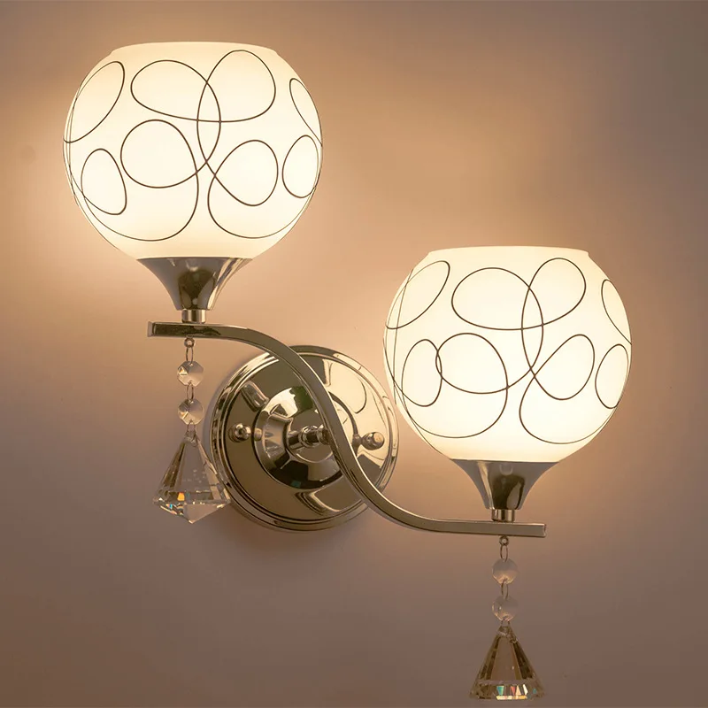 Wall Sconce Crystal Wall light Simple and creative warm bedroom bedside wall lamp Crystal lights
Wall Sconce Crystal Wall light Simple and creative warm bedroom bedside wall lamp Crystal lights