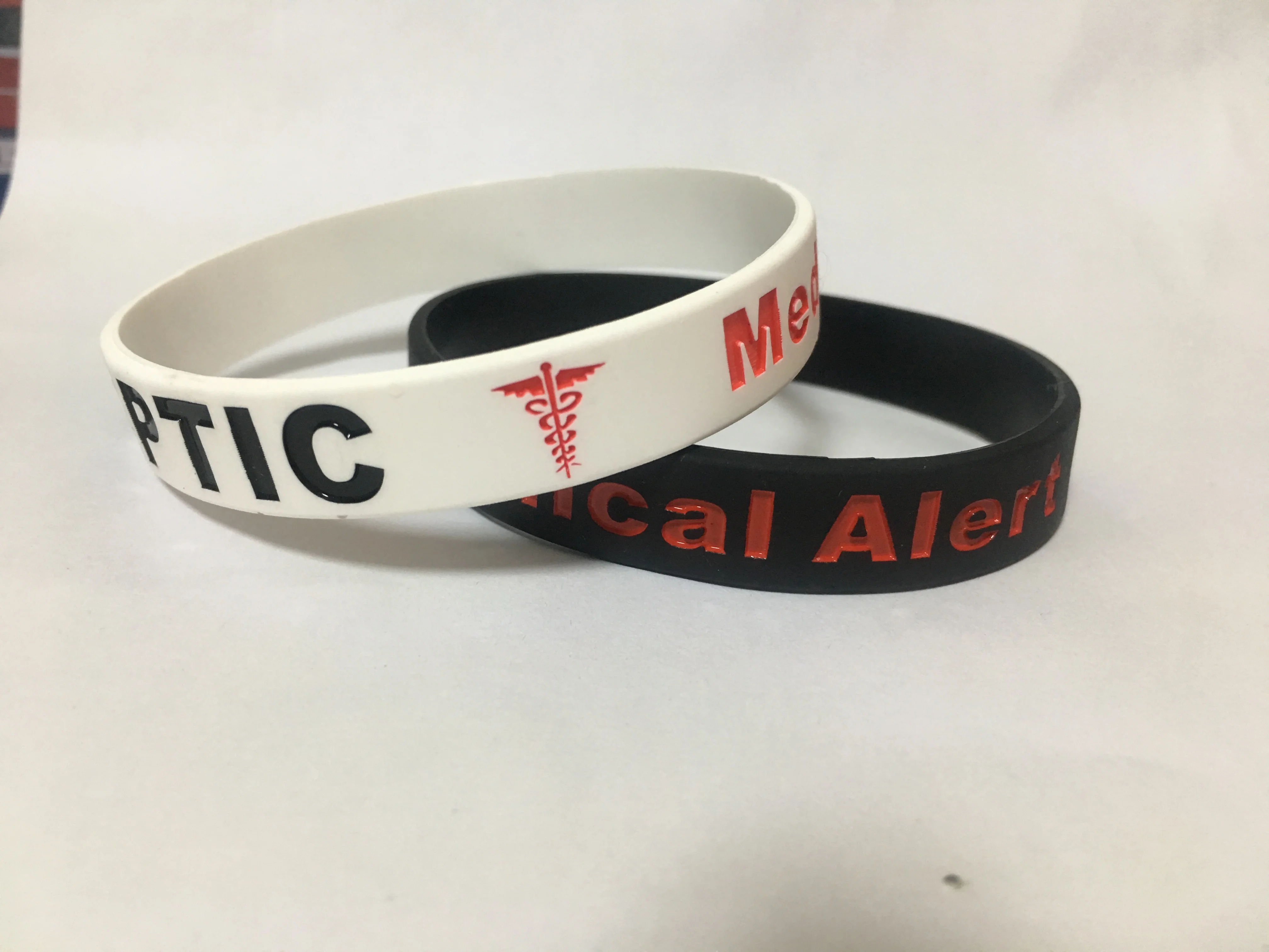 2 pc EPILEPTIC Medical Alert sport silikon Silicone Bracelet 2pc black Free Shiping
2 pc EPILEPTIC Medical Alert sport silikon Silicone Bracelet 2pc black Free Shiping
