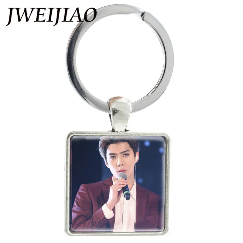 JWEIJIAO Fashion K-pop Singer Band EXO And Got7 Key Chain SEHUN JB Mark Photo Keyring Square Pendant Customized Fans Gift SE27
JWEIJIAO Fashion K-pop Singer Band EXO And Got7 Key Chain SEHUN JB Mark Photo Keyring Square Pendant Customized Fans Gift SE27