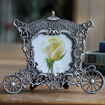 3 inch Metal vintage picture frames classic picture photo frame small Europe mini photo frames home decor free shipping
3 inch Metal vintage picture frames classic picture photo frame small Europe mini photo frames home decor free shipping