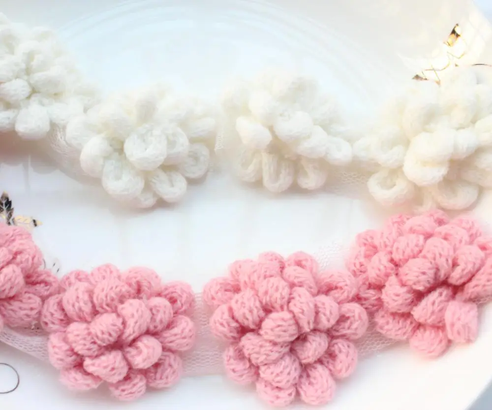 8 yards Yarn Flowers, 2" Wool Flowers Trim Applique flower Supplies, Crafting Flowers trim lace ribbon white and pink
8 yards Yarn Flowers, 2" Wool Flowers Trim Applique flower Supplies, Crafting Flowers trim lace ribbon white and pink